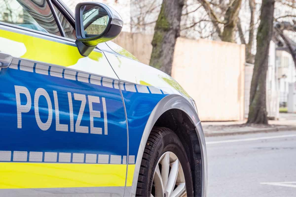 Auto della polizia tedesca durante un intervento in Germania.