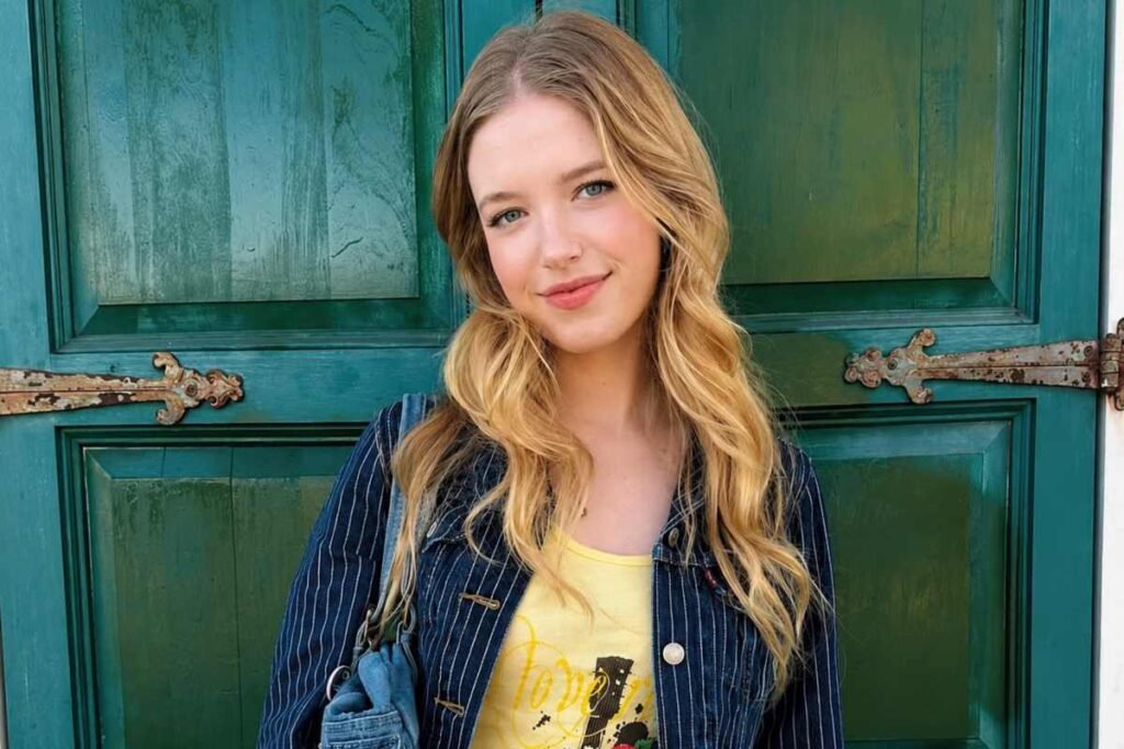 Shay Rudolph, interprete di Summer Di Laurentis in Off Campus 2